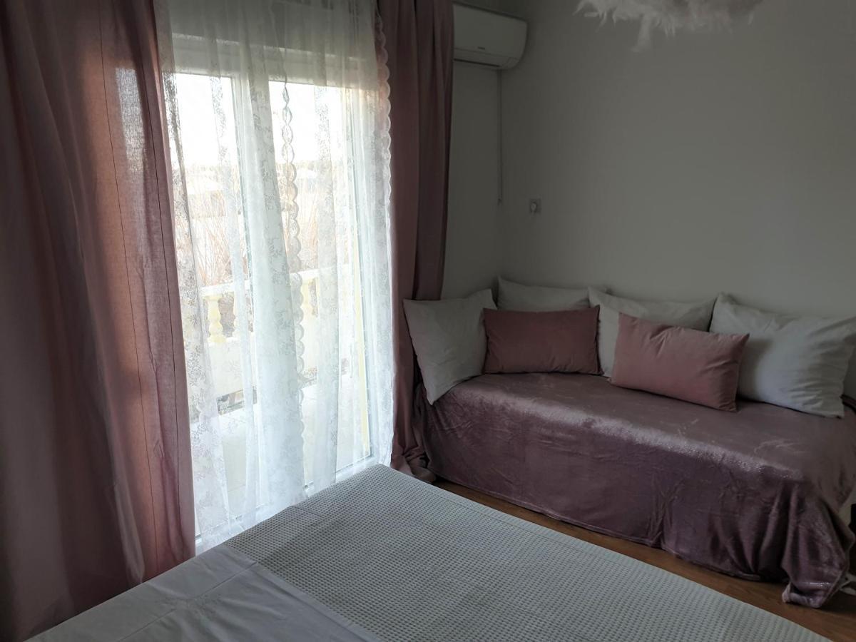Apartments Mare Banjol エクステリア 写真
