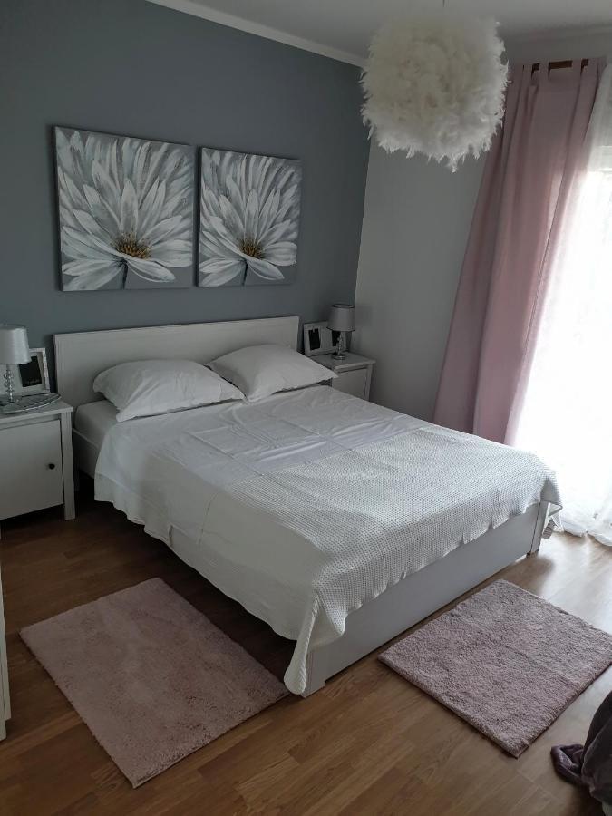 Apartments Mare Banjol エクステリア 写真