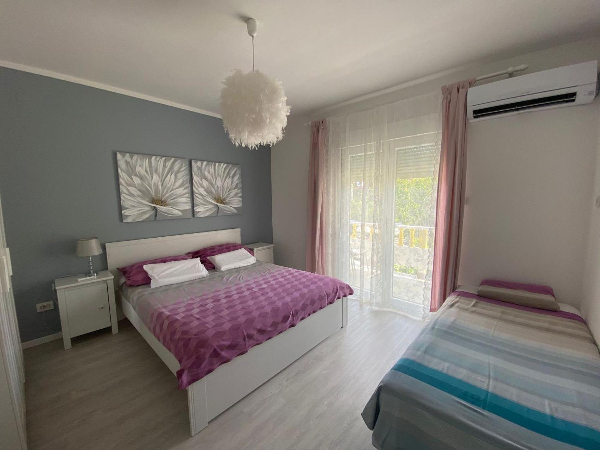 Apartments Mare Banjol エクステリア 写真